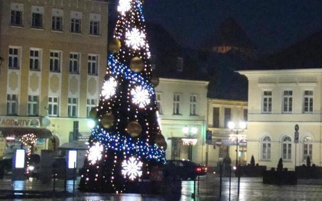 Oświęcim - spotkanie przy choince, czyli wigilia na Rynku