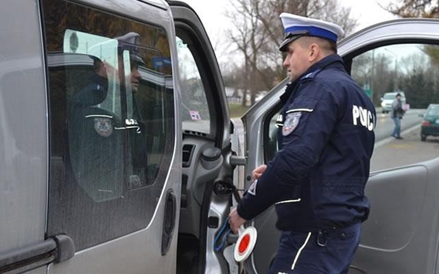 Powiat - zatrzymane dowody, mandaty i pouczenia, czyli akcja Bus i Truck