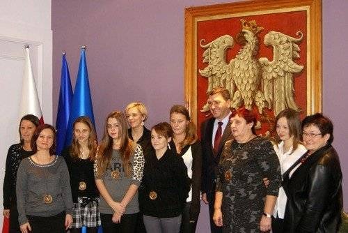 OŚWIĘCIM. Są stworzeni do pomagania