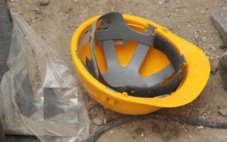 KĘTY. 27-latek spadł z kilku metrów na betonowe podłoże