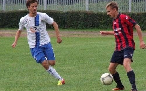 PIŁKA NOŻNA. Unia mistrzem półmetka!