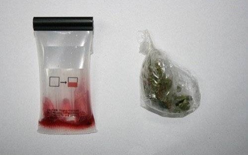 CHEŁMEK. Paliła skręta z marihuaną w busie