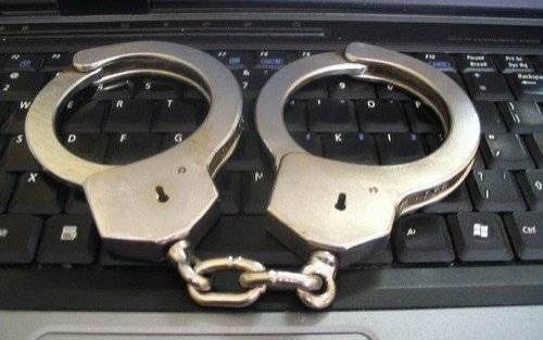 POWIAT. Ograniczone zaufanie procentuje także w internecie