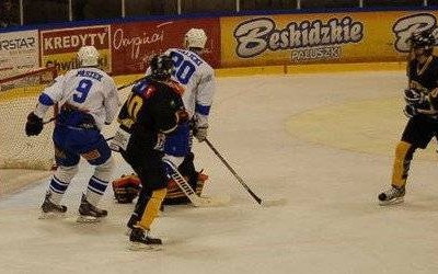 HOKEJ NA LODZIE. Co to miało wspólnego z ekstraligą?