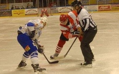 HOKEJ NA LODZIE. Unia bez punktów. Świetny mecz "Radzika"