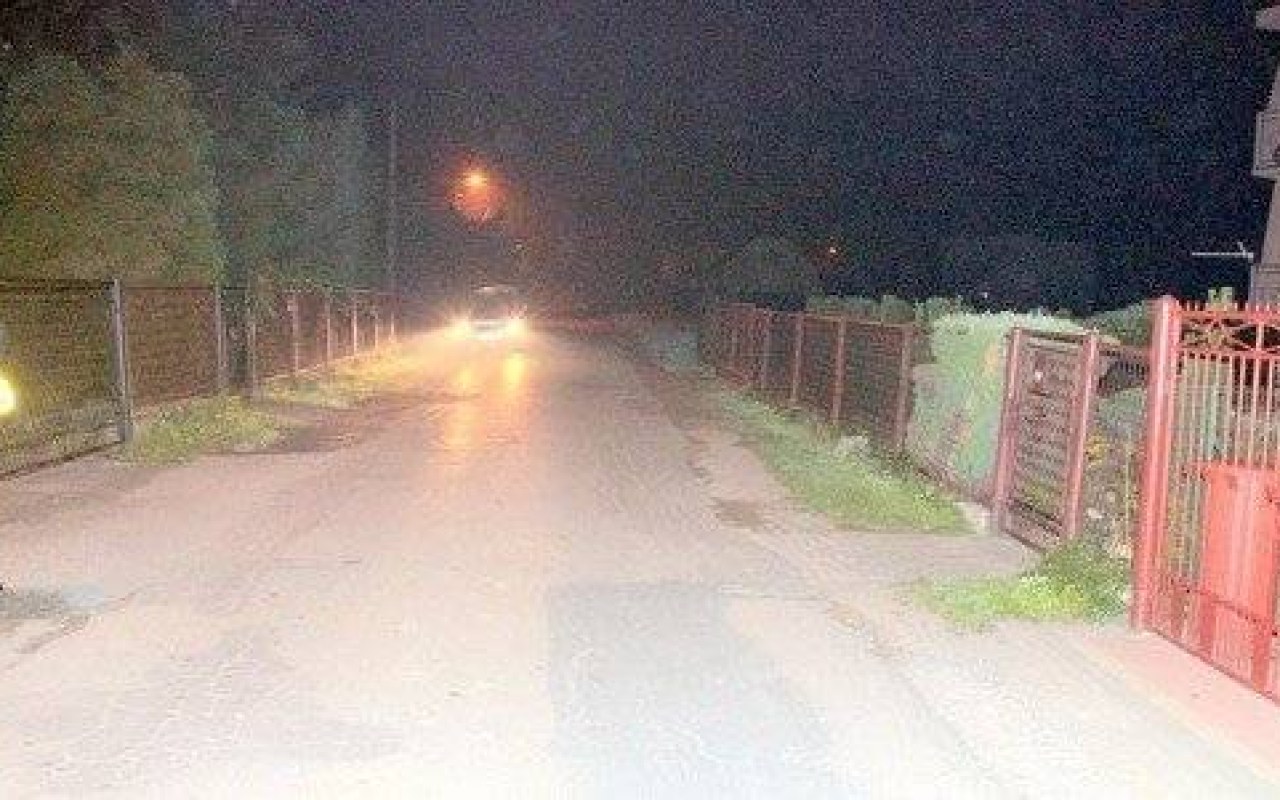 BRZEZINKA. Na rowerze wjechał w pieszą. Był pijany