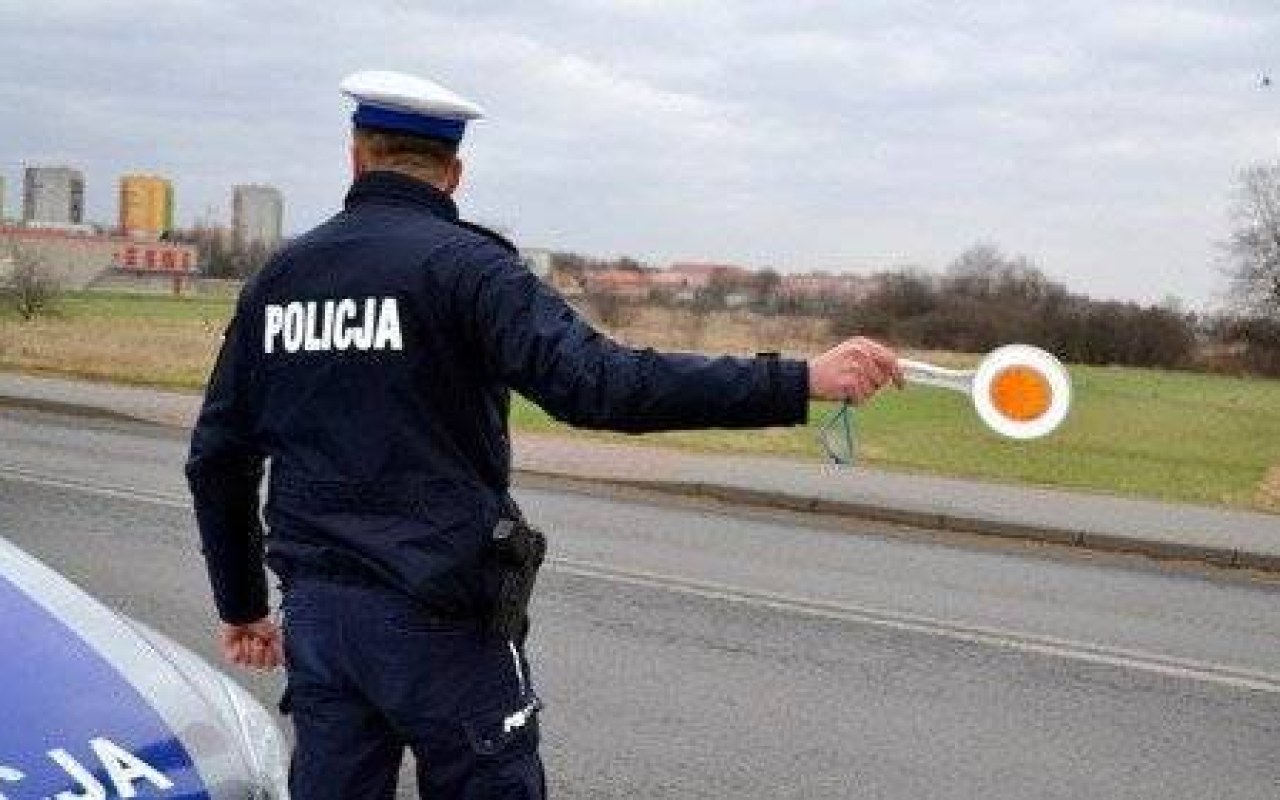 NOWA WIEŚ. Stracił prawo jazdy spiesząc się… do dentysty