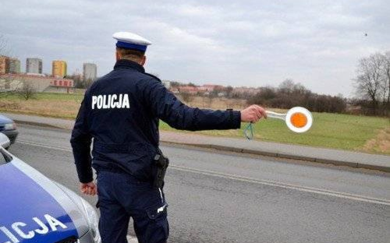 NOWA WIEŚ. Stracił prawo jazdy spiesząc się… do dentysty