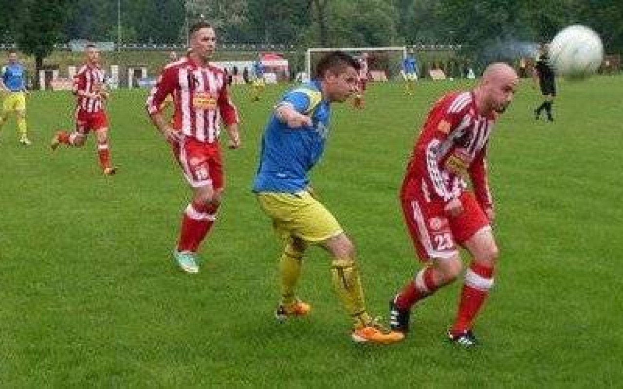 PIŁKA NOŻNA. Rezerwy "Białej Gwiazdy" w Oświęcimiu