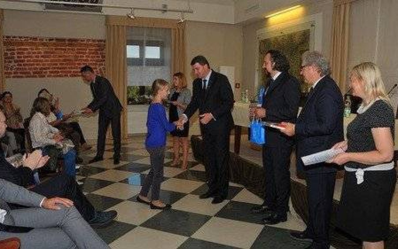 OŚWIĘCIM. Mój przyjaciel z Europy. Nagrody dla dzieci