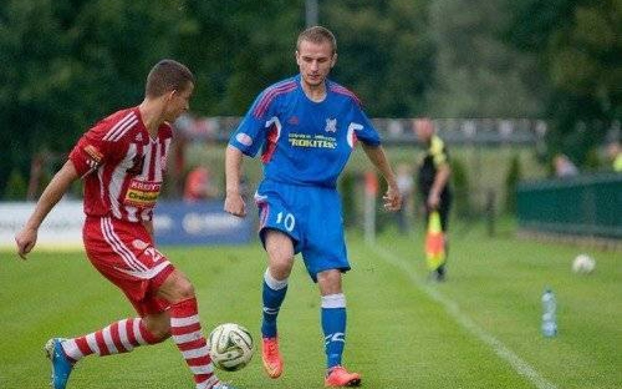 PIŁKA NOŻNA. W trzecioligowej czołówce bez zmian