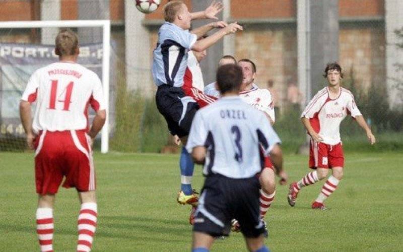 PIŁKA NOŻNA. Pucharowe zwycięstwa gości