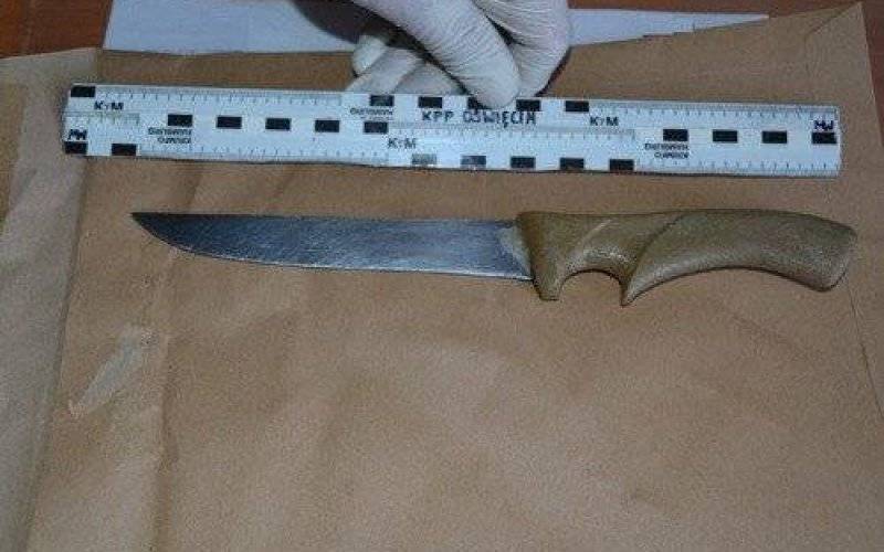 OŚWIĘCIM. Dwukrotnie ugodziła nożem kuchennym