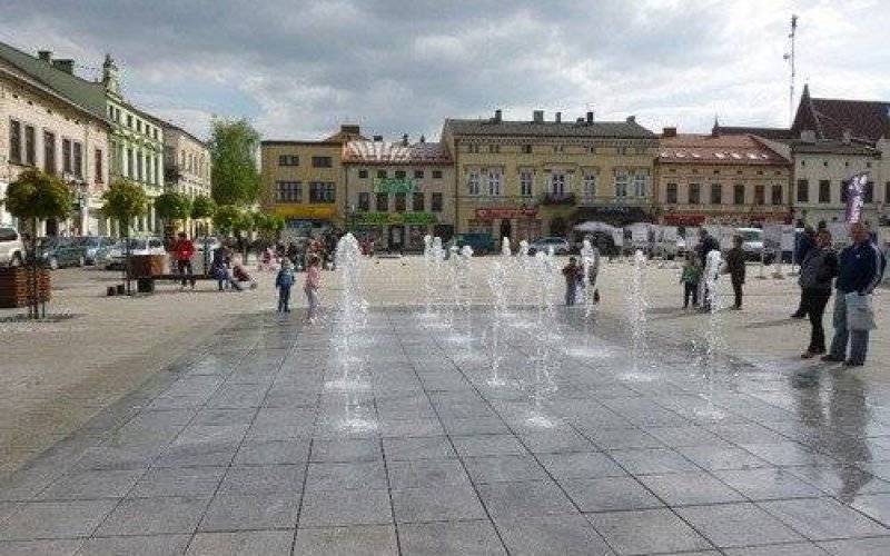 PIŁKA NOŻNA. Wyjazdowa inauguracja Soły. Niwa zagra u siebie