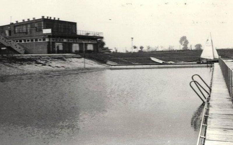 OŚWIĘCIM. Miejskie kąpielisko wciąż na starych zdjęciach i w sferze marzeń