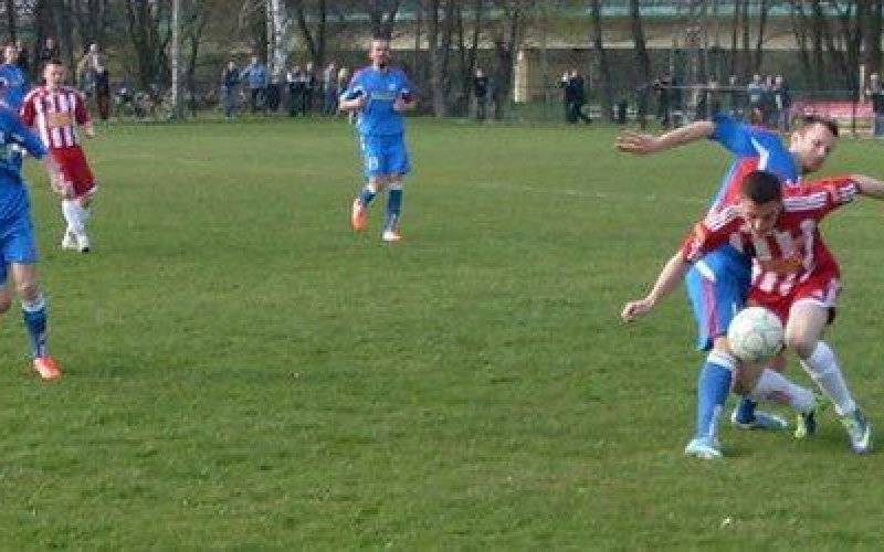 PIŁKA NOŻNA. Solarze wrócili z urlopów