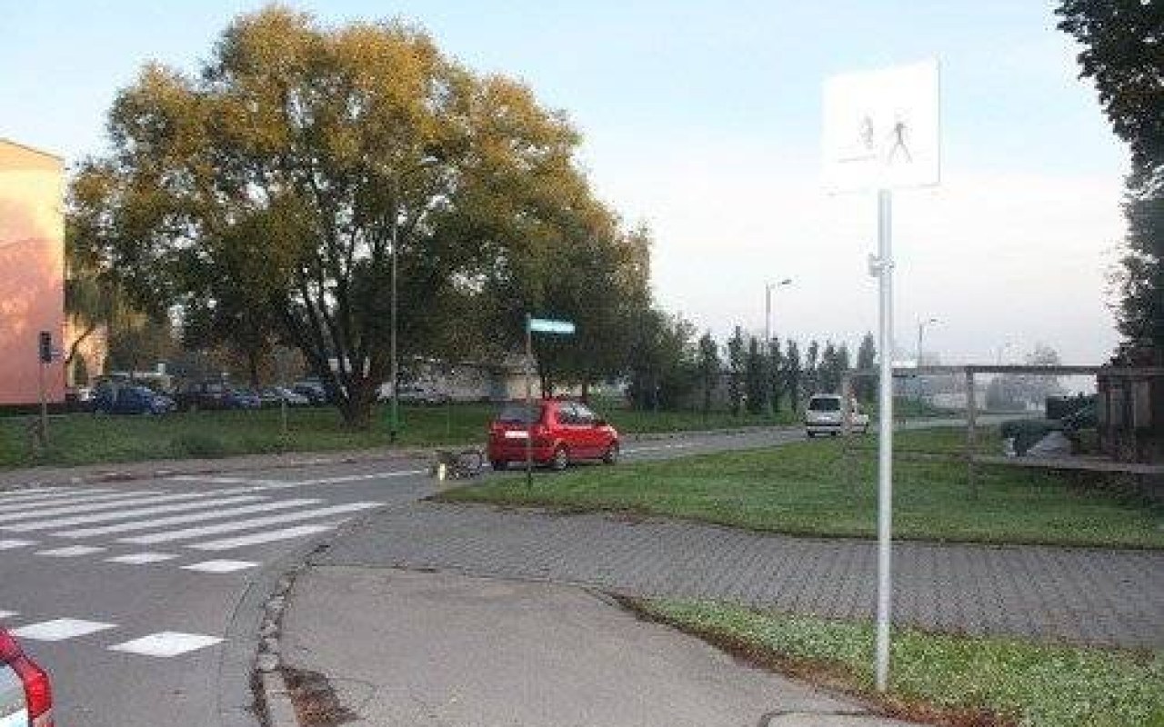 OŚWIĘCIM. Samochód potrącił rowerzystkę