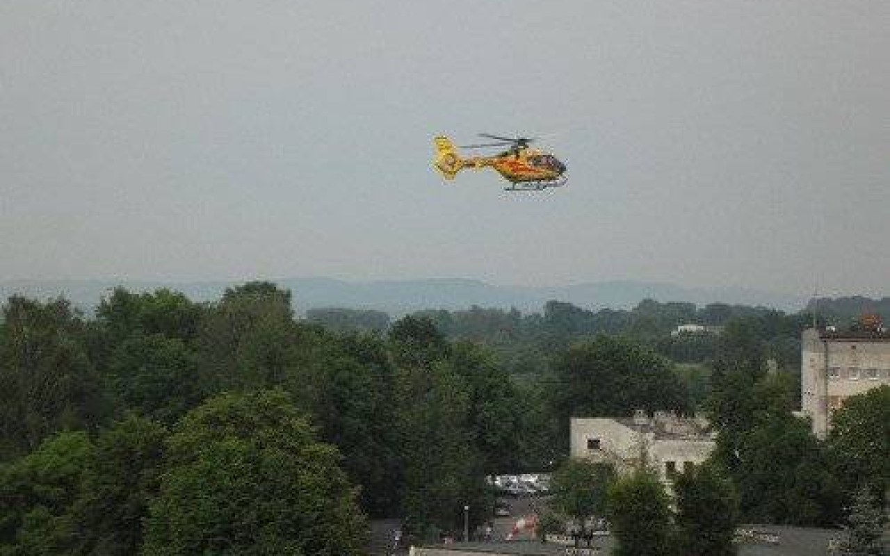 PALCZOWICE. Wjechał na chodnik, potrącił mężczyznę