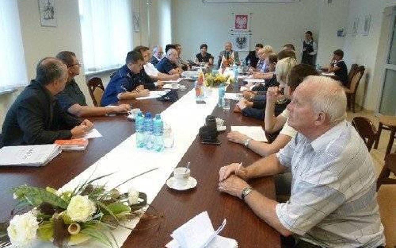 OŚWIĘCIM. Po sierpniowej naradzie nie śmierdziało przez 10 dni. Fetor powrócił. Odnotowano kilkadziesiąt zgłoszeń