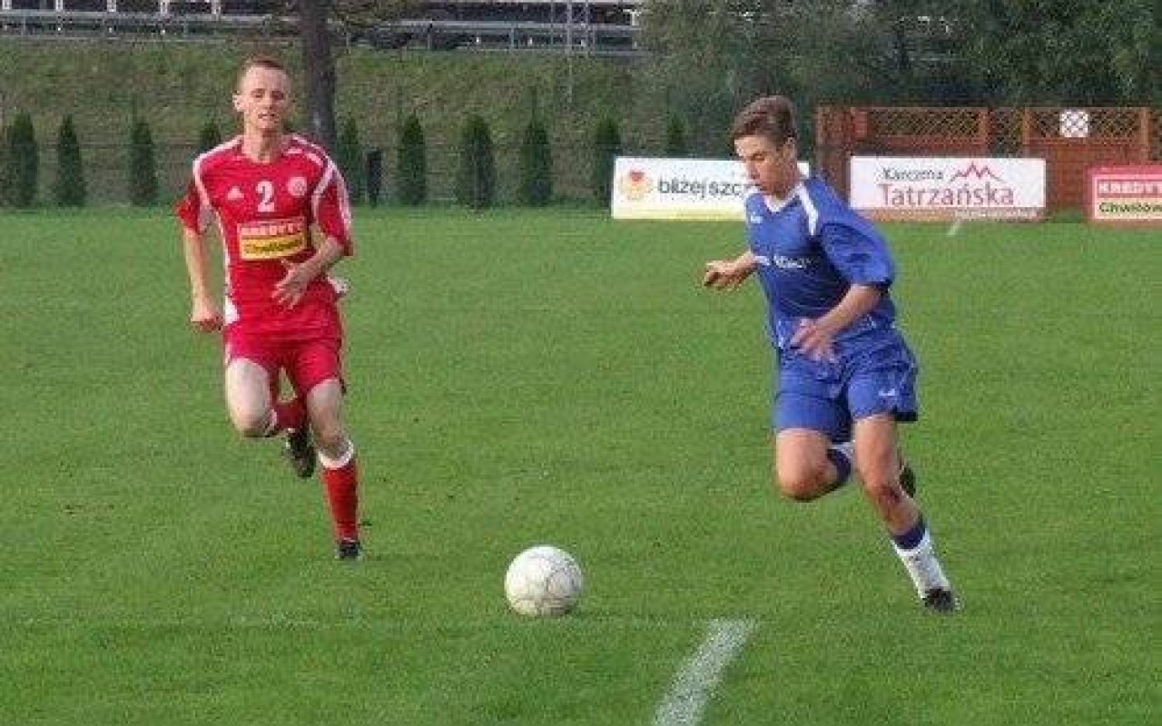 PIŁKA NOŻNA. Mieszane uczucia kibiców solarzy. Brawo Unia!