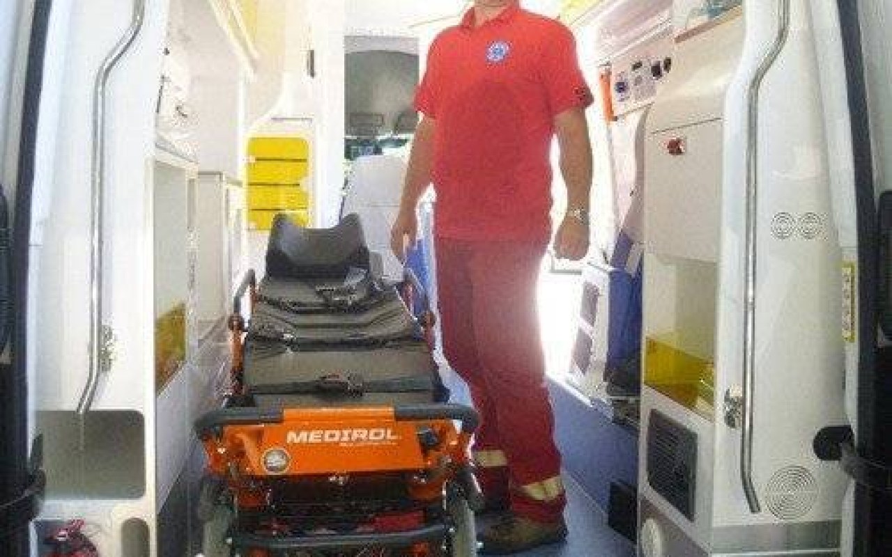 OŚWIĘCIM. Szpital pochwalił się nową karetką