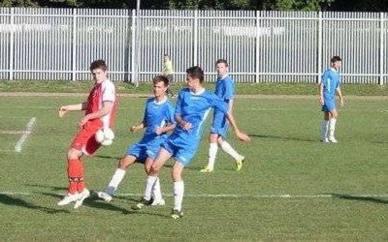 PIŁKA NOŻNA. Czas na wakacje