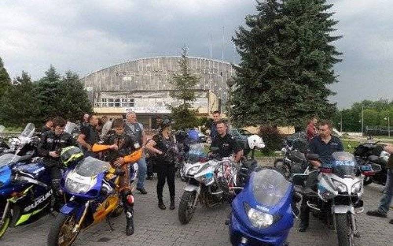 OŚWIĘCIM. Policjanci i motocykliści o kulturze za kierownicą