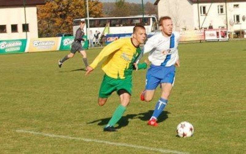 PIŁKA NOŻNA. Piątoligowcy kończą sezon