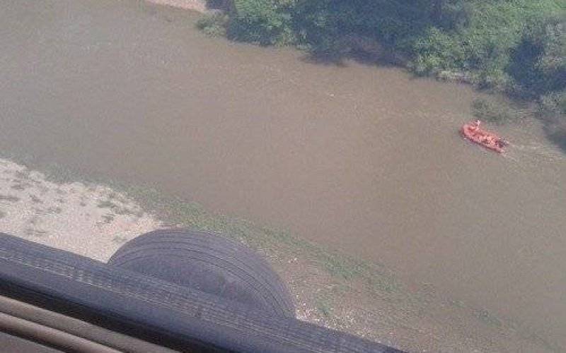 GRODZISKO-ŁĄCZANY. Sprawdzono rzekę oraz brzegi