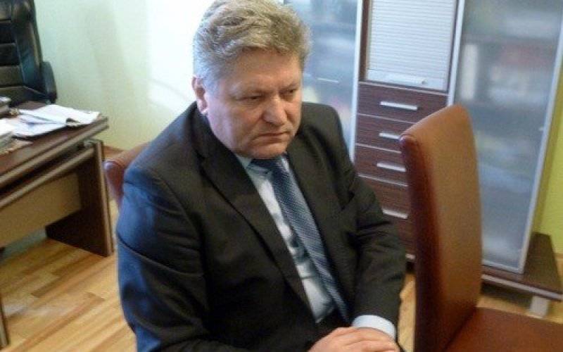 SAMORZĄD. Burmistrz Saternus otrzymał Krzyż Kawalerski