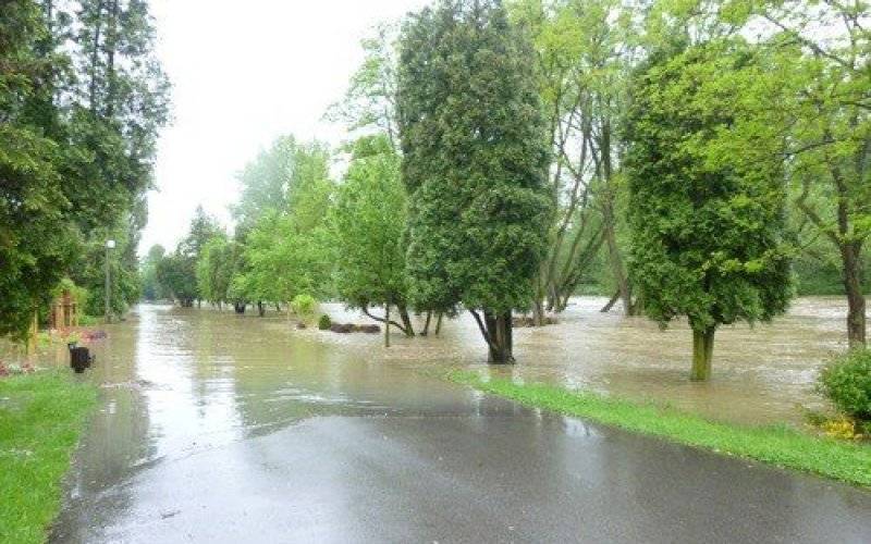 RAPORT KP PSP. Tryb podwyższonej gotowości bojowej. Działania prowadzone są nieustannie