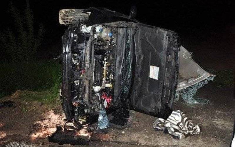 WŁOSIENICA. Dwie osoby trafiły do szpitala, dwie uciekły z miejsca zdarzenia - ZOBACZ ZDJĘCIA