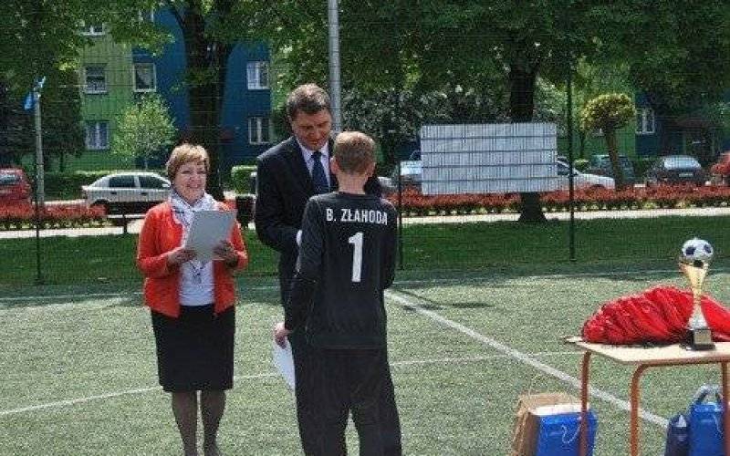 TURNIEJ. Orły z podstawówki walczyły o puchar prezydenta