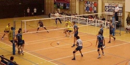 SIATKÓWKA. Wypunktowani kęczanie