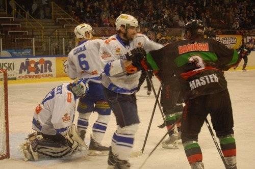 HOKEJ NA LODZIE. Horror dla Unii! Jutro kolejna bitwa!