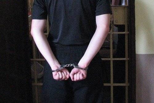 BRZESZCZE. Poszukiwany wpadł w ręce policjantów. Miał przy sobie narkotyki