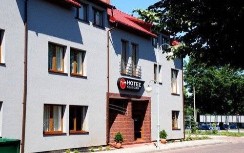 OŚWIĘCIM. Pięć osób ewakuowano z hotelu Olecki. Koparka uszkodziła gazociąg