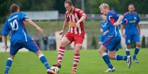 PIŁKA NOŻNA. Druga z rzędu porażka solarzy