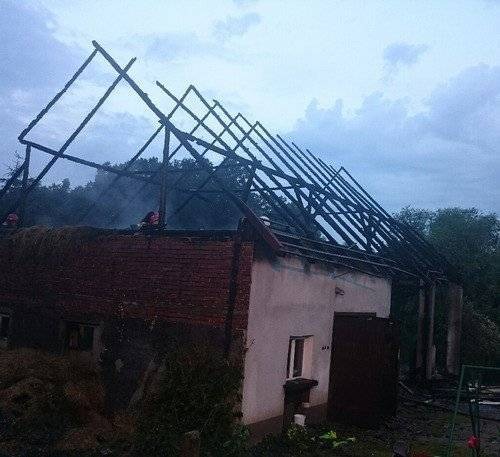 PIOTROWICE. Spłonęła stodoła