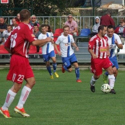 PIŁKA NOŻNA. Derby już w trzeciej kolejce