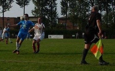 PIŁKA NOŻNA. Futbolowa sobota