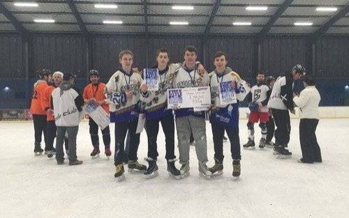 HOKEJ NA LODZIE. Freestyle Ice Skating Days