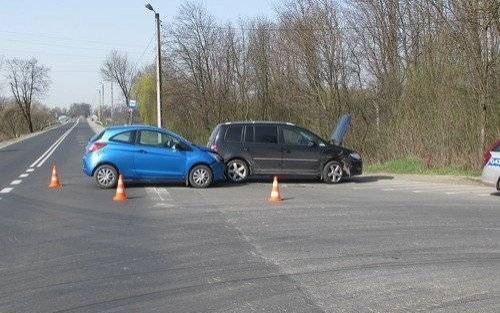 ZATOR. Dwie osoby trafiły do szpitala