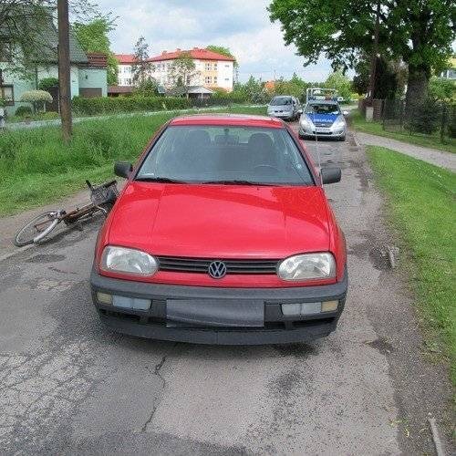 ZABORZE. Pijany rowerzysta uderzył w volkswagena