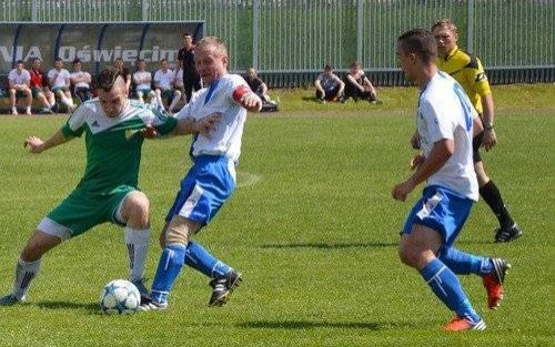 PIŁKA NOŻNA. Futbolowa środa. Unia u bram IV ligi!