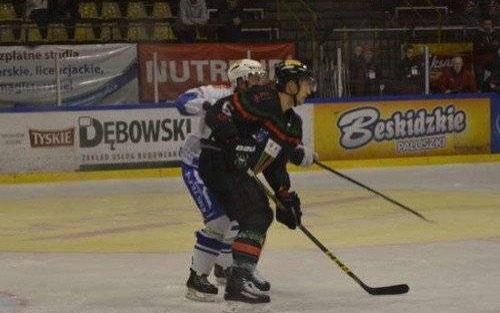 HOKEJ NA LODZIE. Treningi na sucho