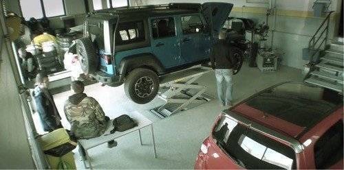 BULOWICE. Sprzedawca samochodów dostał nauczkę od dziennikarzy TVN Turbo