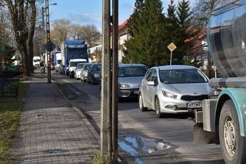 BIERUŃ. Termin zamknięcia ul. Wawelskiej znów przesunięty. W poniedziałek przejedziemy nią jeszcze bez przeszkód