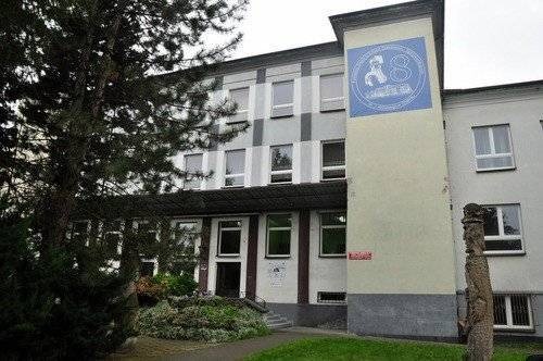 TEMAT DNIA. Powiatowa „Ósemka” do likwidacji. Nie pomogła kilkudziesięcioletnia tradycja