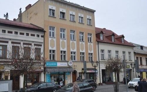 OŚWIĘCIM. Reanimacja opustoszałej kamienicy w Rynku Głównym. Zamiast mieszkań będzie w niej... - ZDJĘCIA